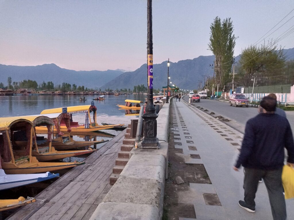 Srinagar,Dal Lake