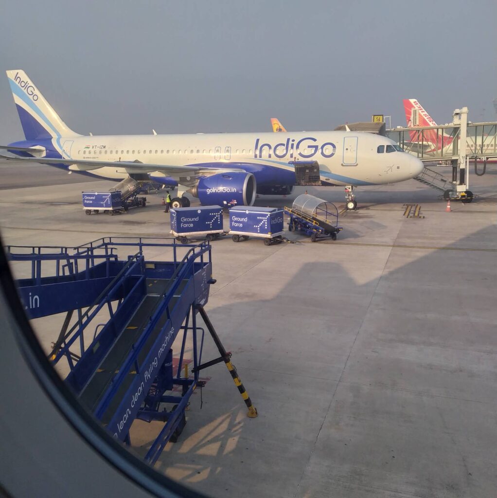 delhi to srinagar flight